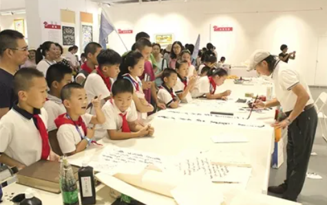 非遗书法带动就业